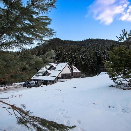 Rarau Retreat 4* Câmpulung Moldovenesc